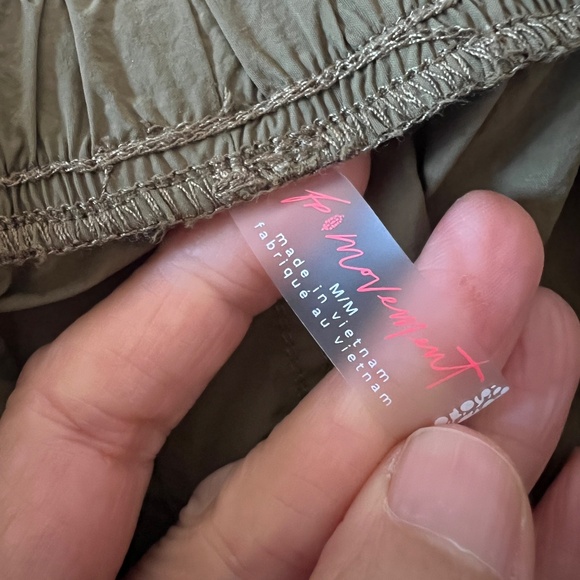 Free People FP Movement Fly By Night Pants Olive Green Size Medium - Picture 7 of 8